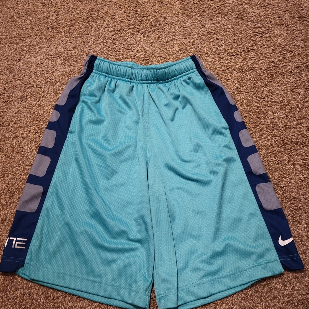 Blue girls basketball shorts nike size M